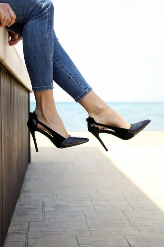 The Ultimate Guide: What to Look for in Women's Shoes. - luceelu