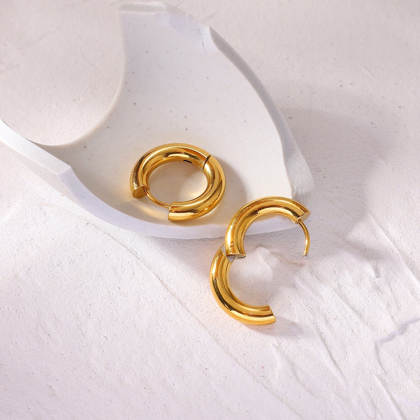 Bold Round Hoops | Ethically Sourced 18k Gold-Plated Stainless Steel 3