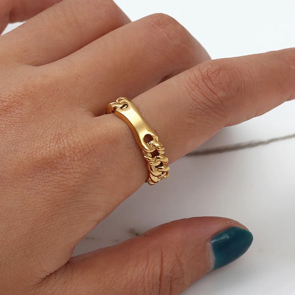 Chain Link Ring | Stainless Steel 316L Hypoallergenic and Tarnish Resistant 2