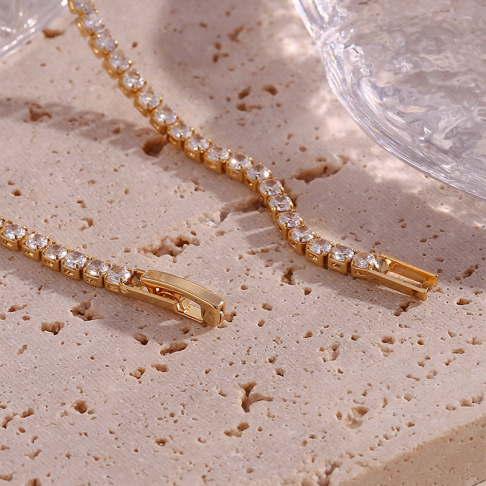 Diamond Tennis Necklace | 18K Gold Plated with Hypoallergenic Design 3