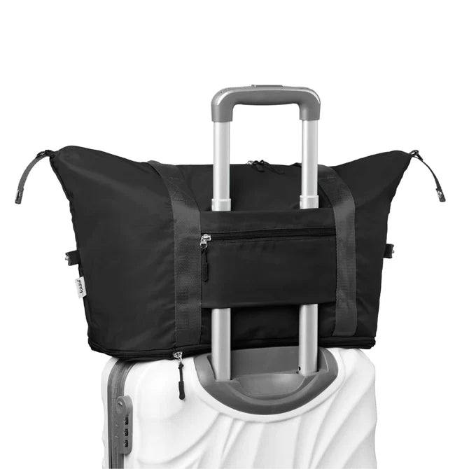 Foldable Waterproof Travel Bag | 40L Expandable Capacity with Pockets 9