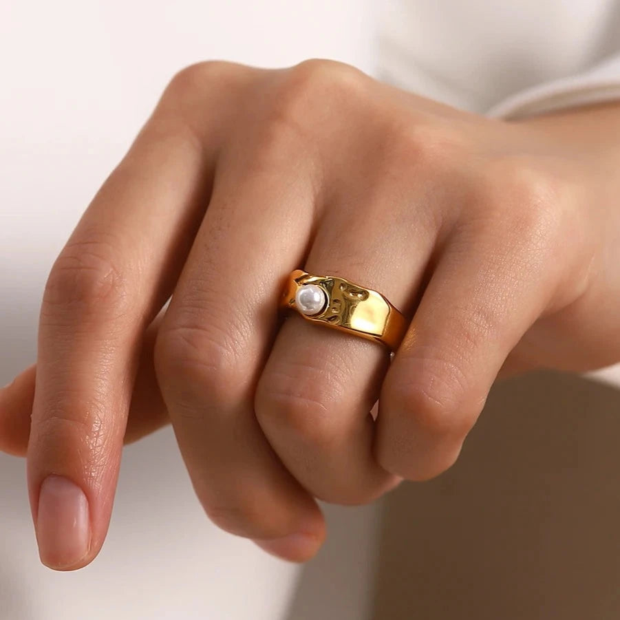 Freshwater Pearl Ring | Hypoallergenic Waterproof Gold Design 2