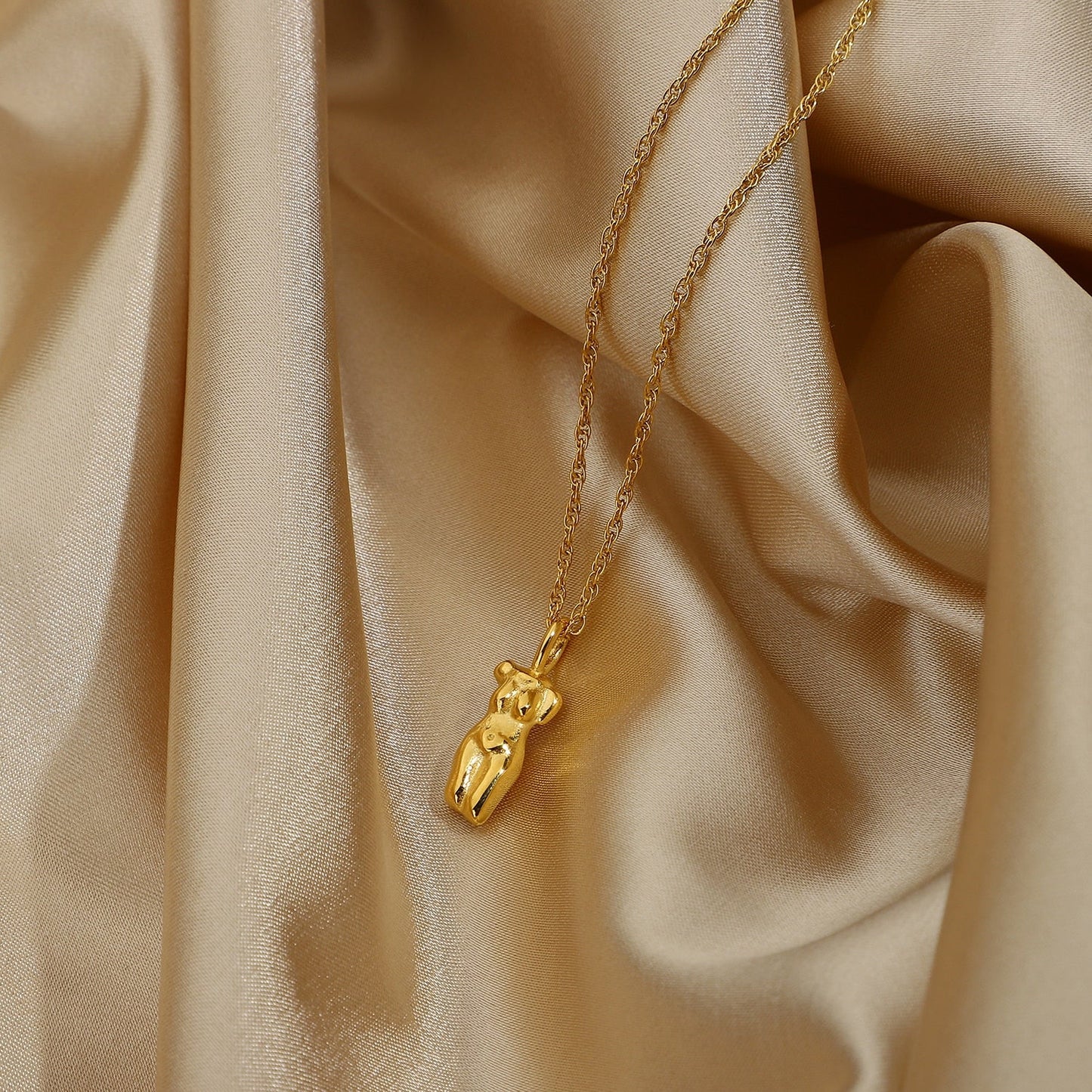 La Femme Necklace | 18K Plated Brass with 18 Chain Length 1