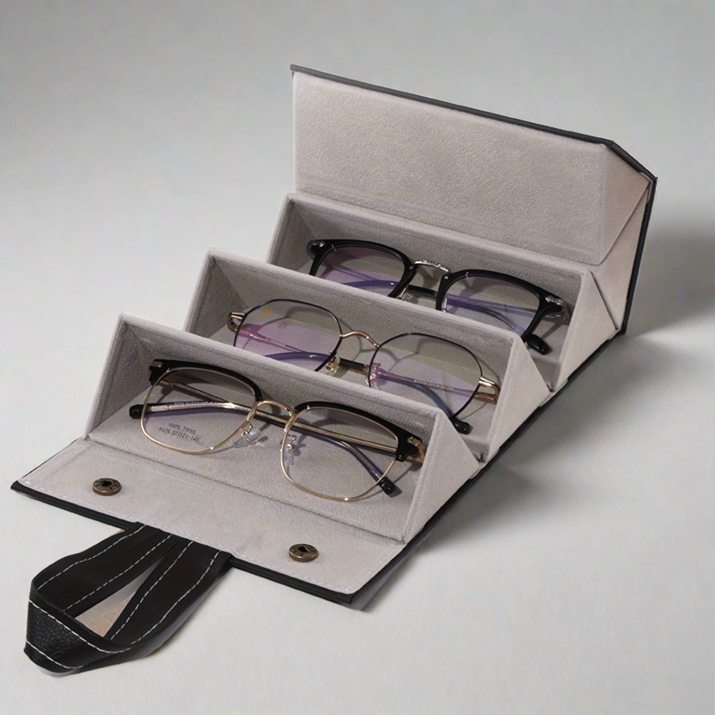 Sunglasses Organizer | Foldable Multi-Slot Storage Case for Travel 4