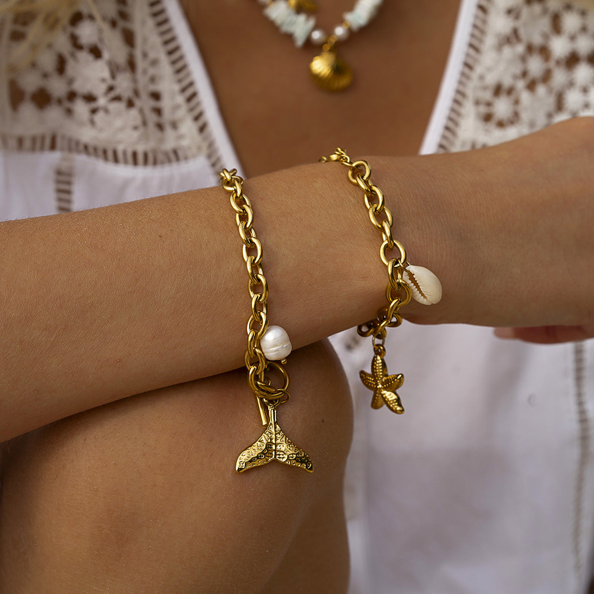 Ocean-Inspired Bracelet | Hypoallergenic Gold Chain with Sea Pendants 3