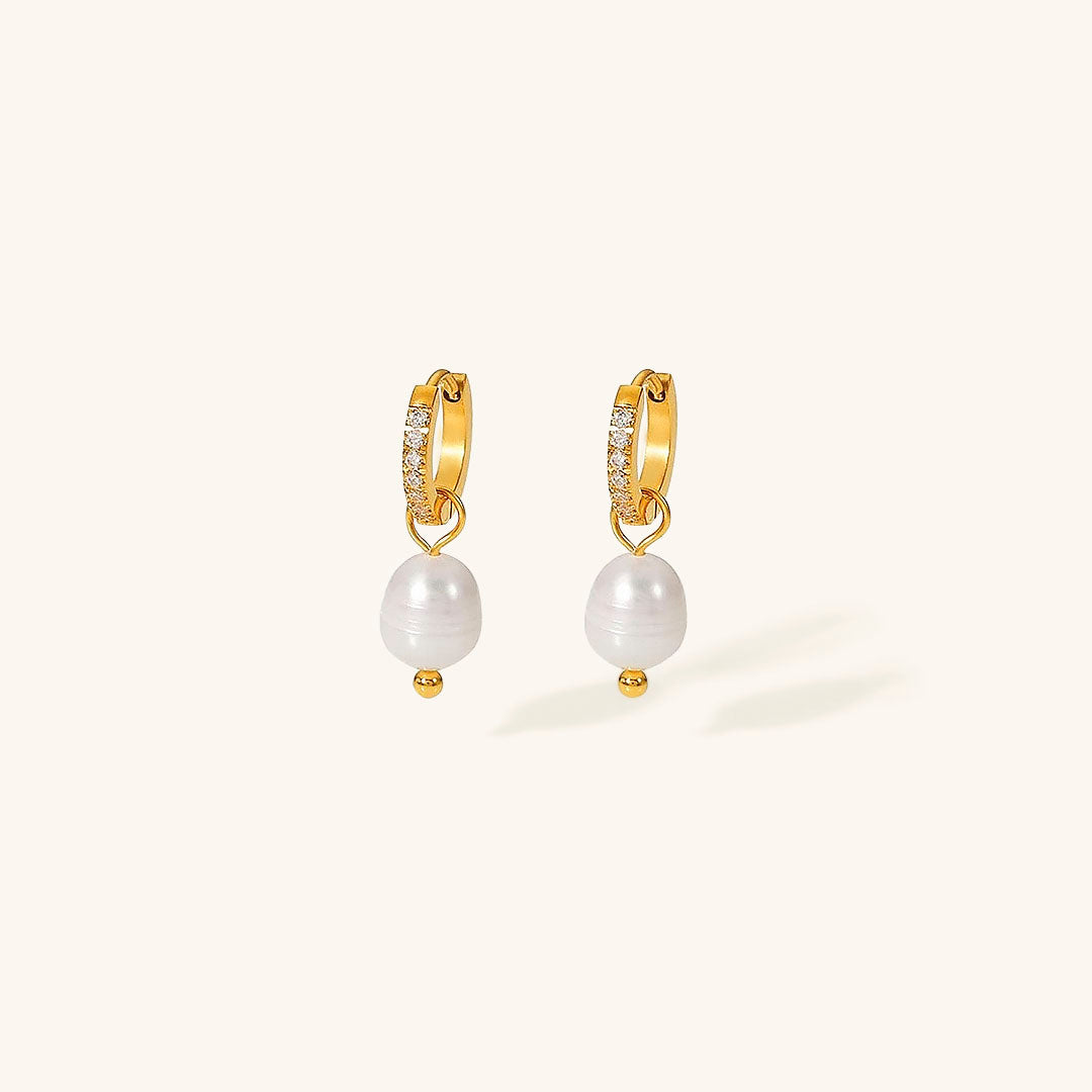 Pearl Earrings | Freshwater Pearls on 18k Gold Hoops 0