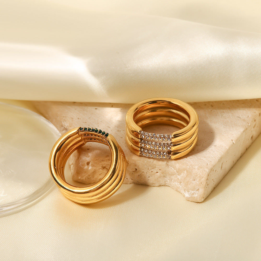 Serenity Gold Ring | Stunning Diamond Simulants in 18k Gold 7