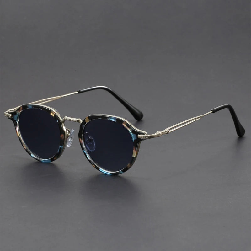 Sleek Metal Sunglasses | Lightweight Design with UV Protection and Anti-Glare Lenses 2