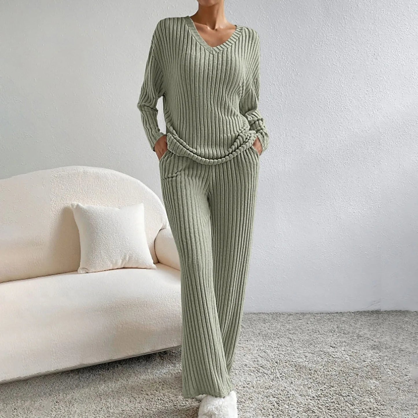 Two-Piece Womens Lounge Set in Soft Fabric | Modern Loungewear Set for Comfortable Relaxation and Versatile Outfits 12