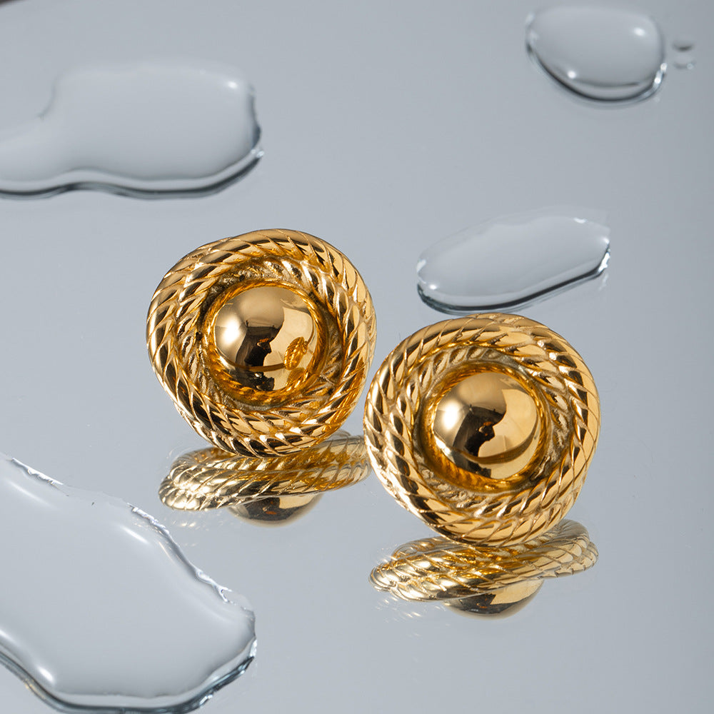 Vintage-Inspired Gold Earrings | 18k Gold Woven Design 3
