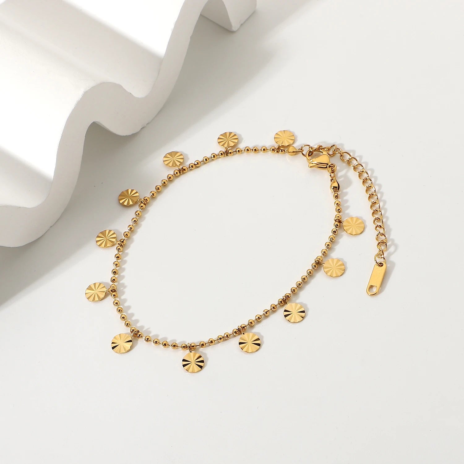 18k Gold Anklet | Waterproof PVD Processing with Petal Design 1