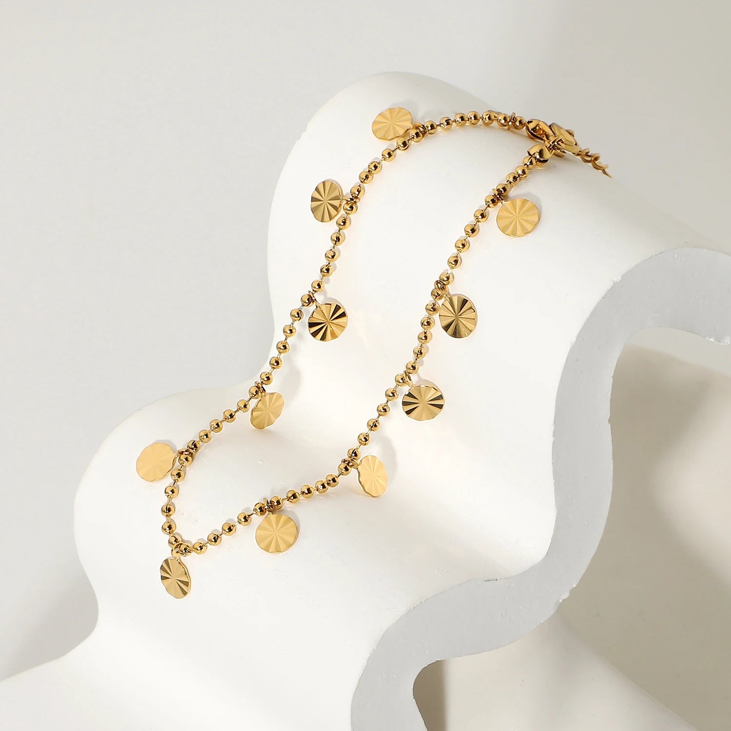 18k Gold Anklet | Waterproof PVD Processing with Petal Design 2
