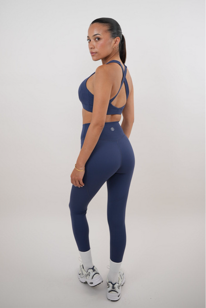 I Am Glowing Marineblauwe Sneldrogende Butter Legging