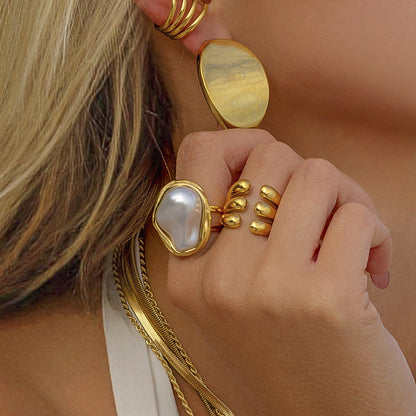 Chunky Pearl Ring | Unique Shape in 18k Gold Stainless Steel 3