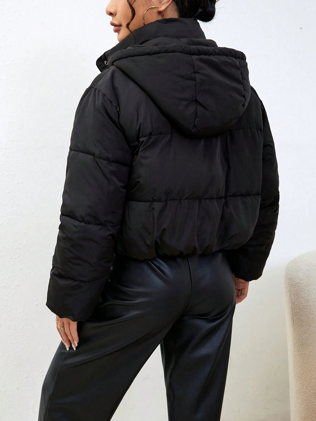 Cropped Puffer Jacket | Warm Hooded Design for Winter Style 2