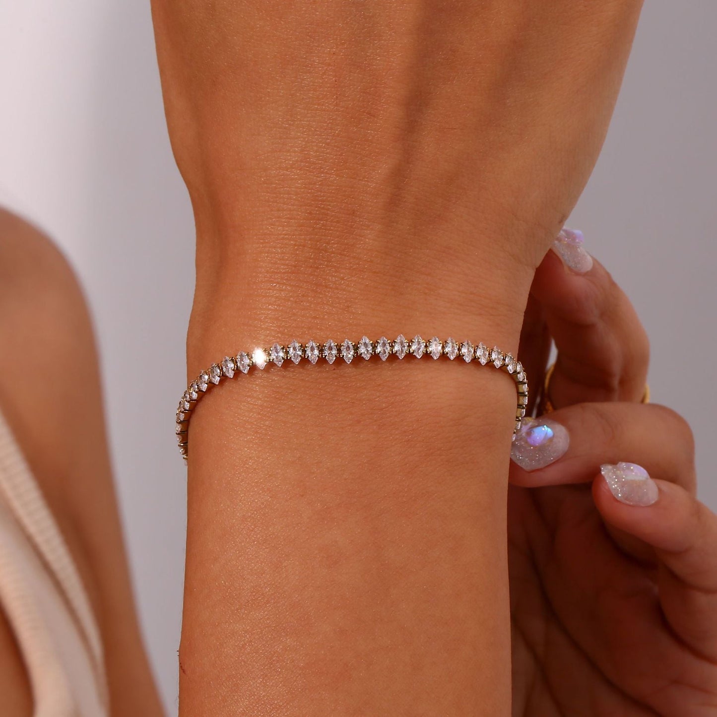 Diamond Tennis Bracelet | 18K Gold Plated with Hypoallergenic Design 1