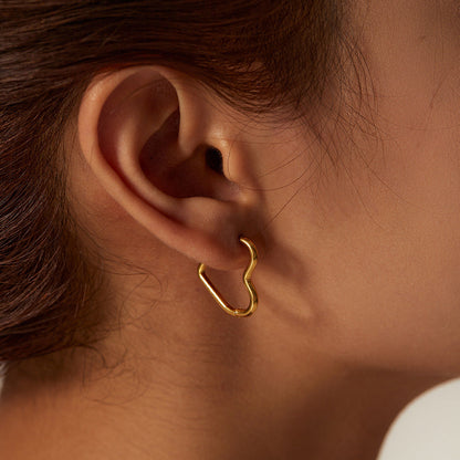 Heart-Shaped Hoop Earrings | Waterproof 18k Gold with Hypoallergenic Design 1