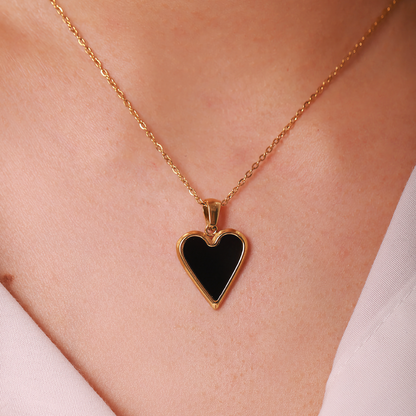Heart Pendant Necklace | Waterproof Gold Chain with Timeless Design 5