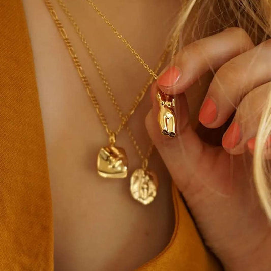 La Femme Necklace | 18K Plated Brass with 18 Chain Length 0