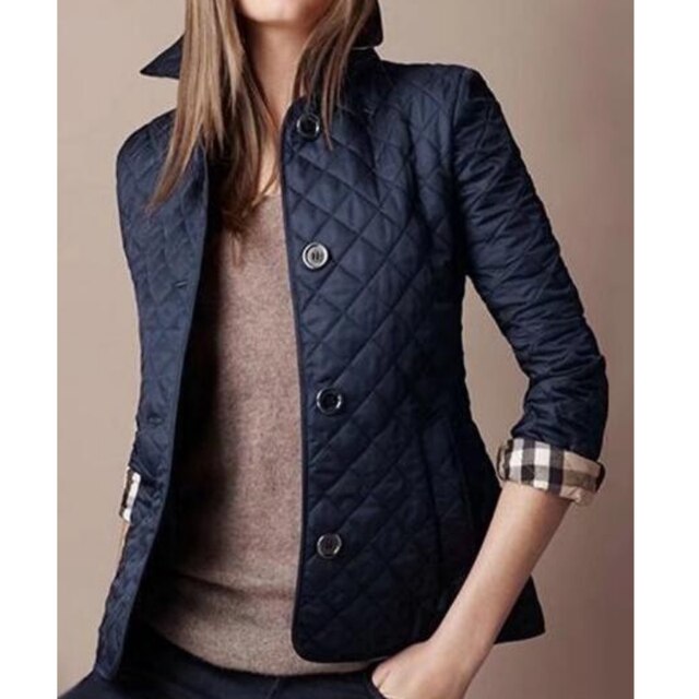 Lightweight Quilted Coat | Chic Button Closure for Casual Style 1