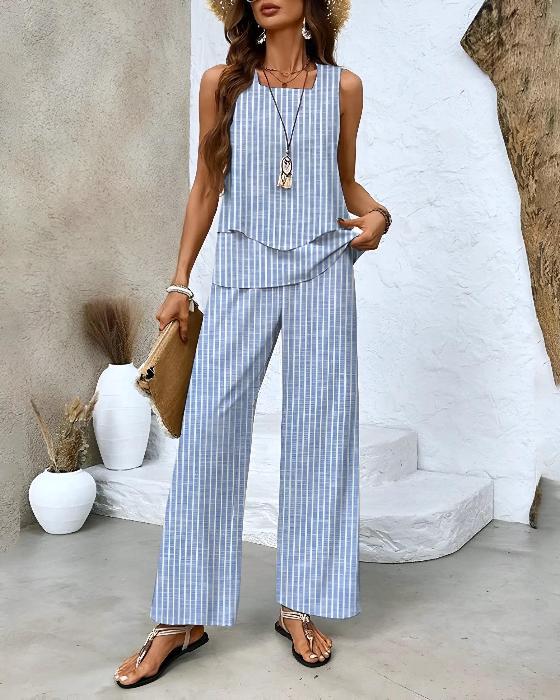 Lightweight Two-Piece Summer Outfit for Women – Versatile Casual Ensemble in Breathable Fabric 5
