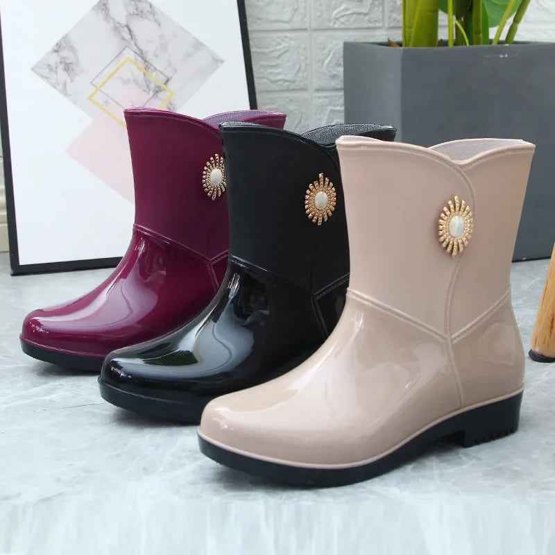 Mid-Tube Rain Boots | Waterproof PVC with Fleece Lining 4