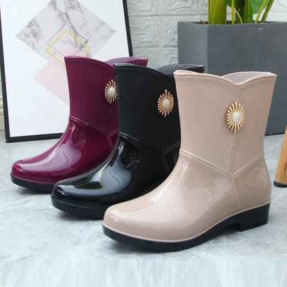 Mid-Tube Rain Boots | Waterproof PVC with Fleece Lining 4