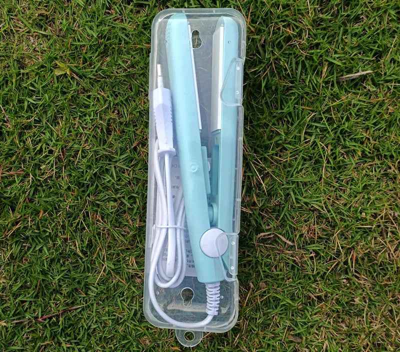 Mini Hair Straightener | Portable 2-in-1 Styling Tool for Travel 4