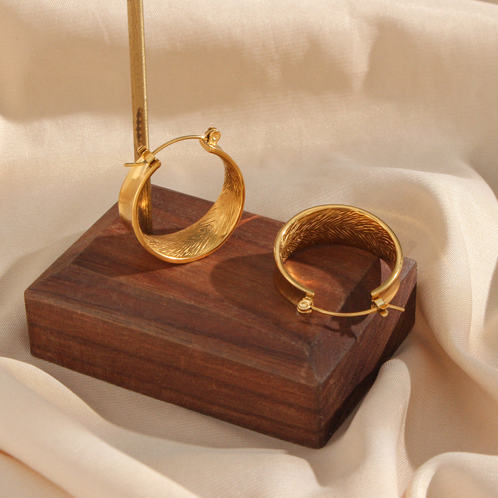 Minimalist Hoop Earrings | 18k Gold-Plated Stainless Steel Design 3