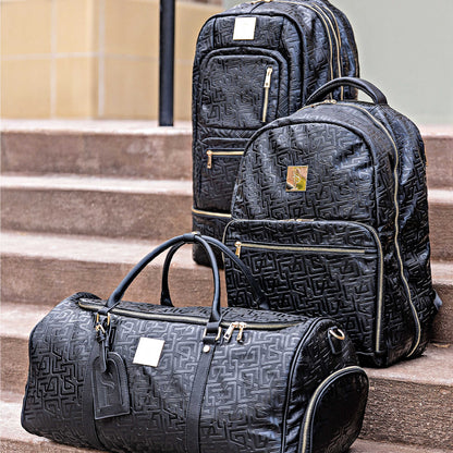 Ensemble de 3 sacs en cuir monogrammé (Sac à dos Signature, sac de tous les jours et sac de voyage)