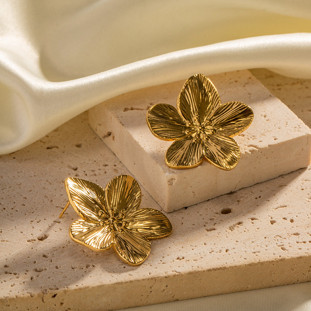 Nature-Inspired Gold Earrings | 18k Gold-Plated Floral Design 6