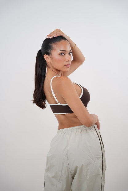 I Accept Change with Grace Beige Veelzijdige Relaxte Pasvorm Broek