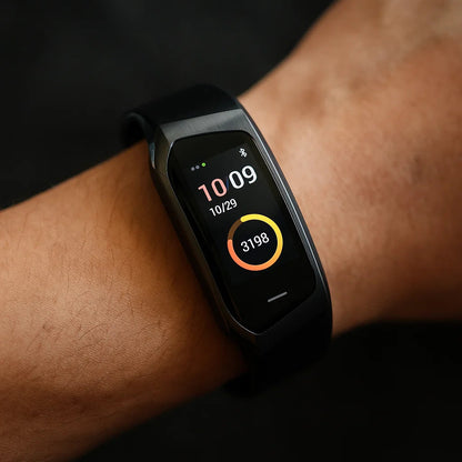 Smartwatch Fitness Tracker | Heart Rate Monitor with IP67 Waterproofing 0