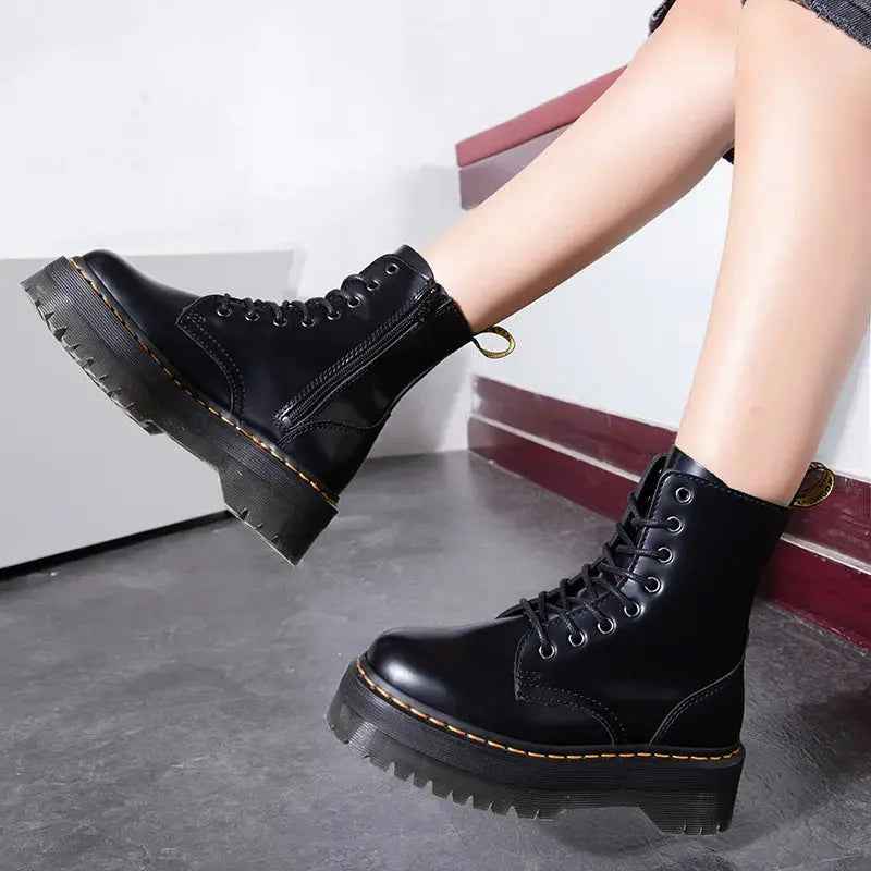 Stylish Leather Platform Boots | Chunky Sole for All-Day Comfort 4