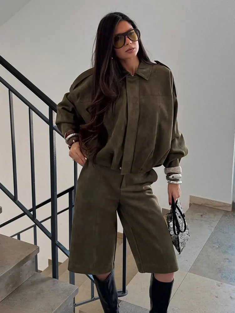 Suede Bomber Jacket | Trendy Loose Fit with Zipper Closure 4