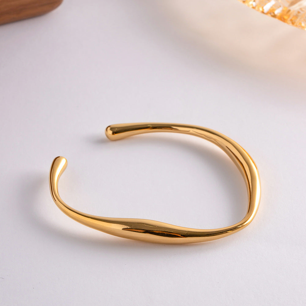 Twisted Gold Bangle | Hypoallergenic Stainless Steel-Plated 18k Gold 3