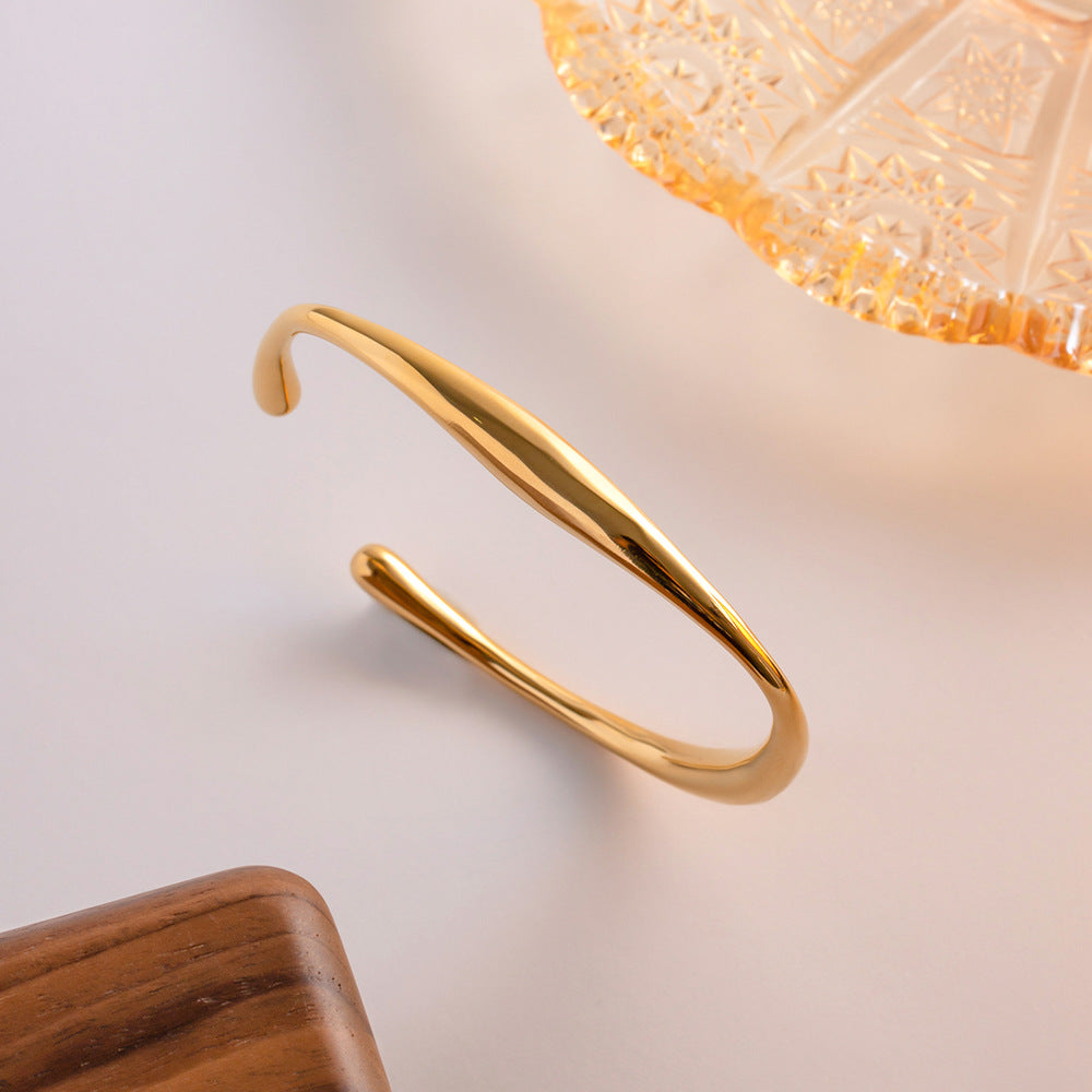 Twisted Gold Bangle | Hypoallergenic Stainless Steel-Plated 18k Gold 6