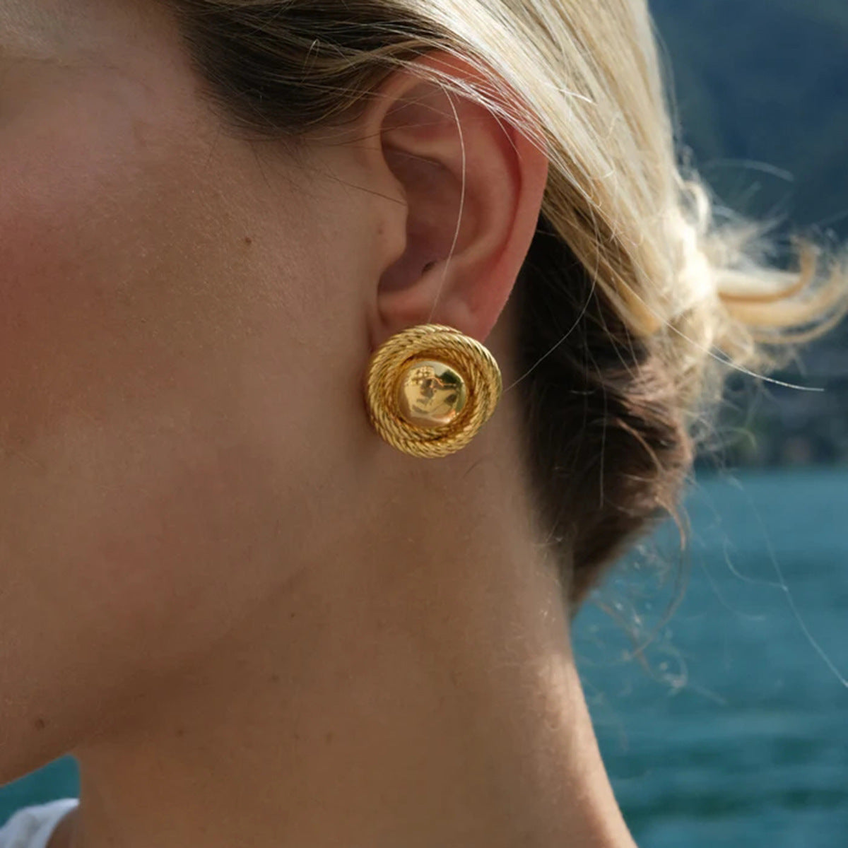 Vintage-Inspired Gold Earrings | 18k Gold Woven Design 2