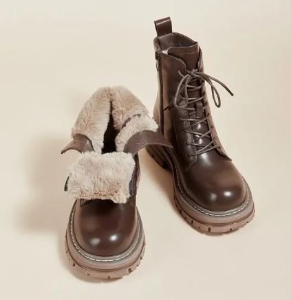 Waterproof Snow Boots Women | Cozy Fur Lining with Anti-Slip Grip 1