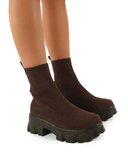 Winter Boots Women | Cozy, Stylish, Durable Footwear for Cold Weather 2