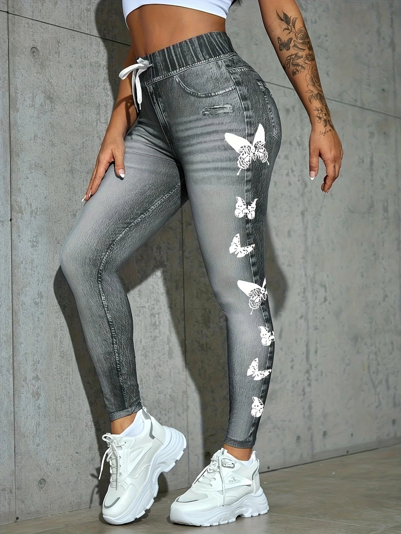 Womens Black Jeans | High-Waisted Slim Fit for Stylish Comfort 5