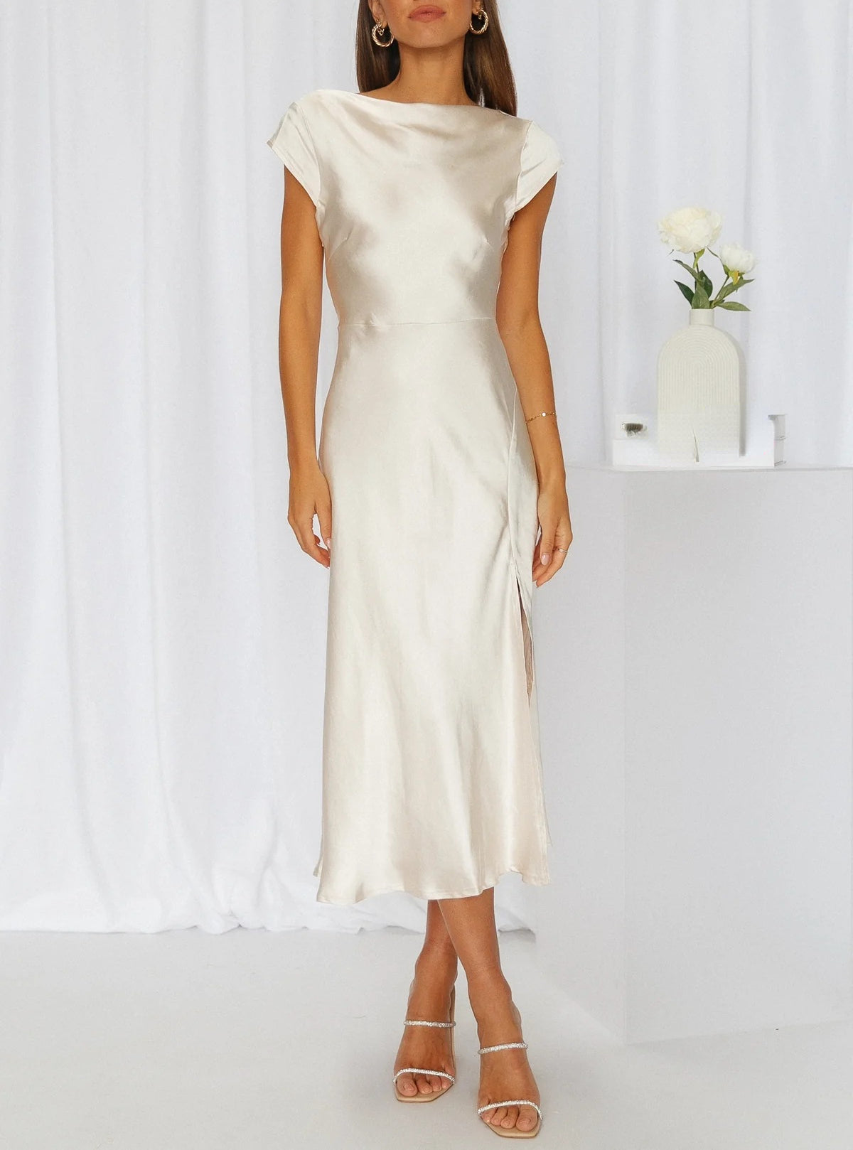 Elegant Boat Neck Midi Dress | Sophisticated Side Slit - View 3